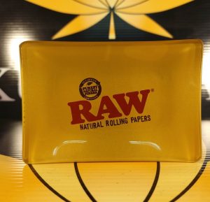 RAW Star Mini Glass Rolling Tray Frosted - Kush Leaf